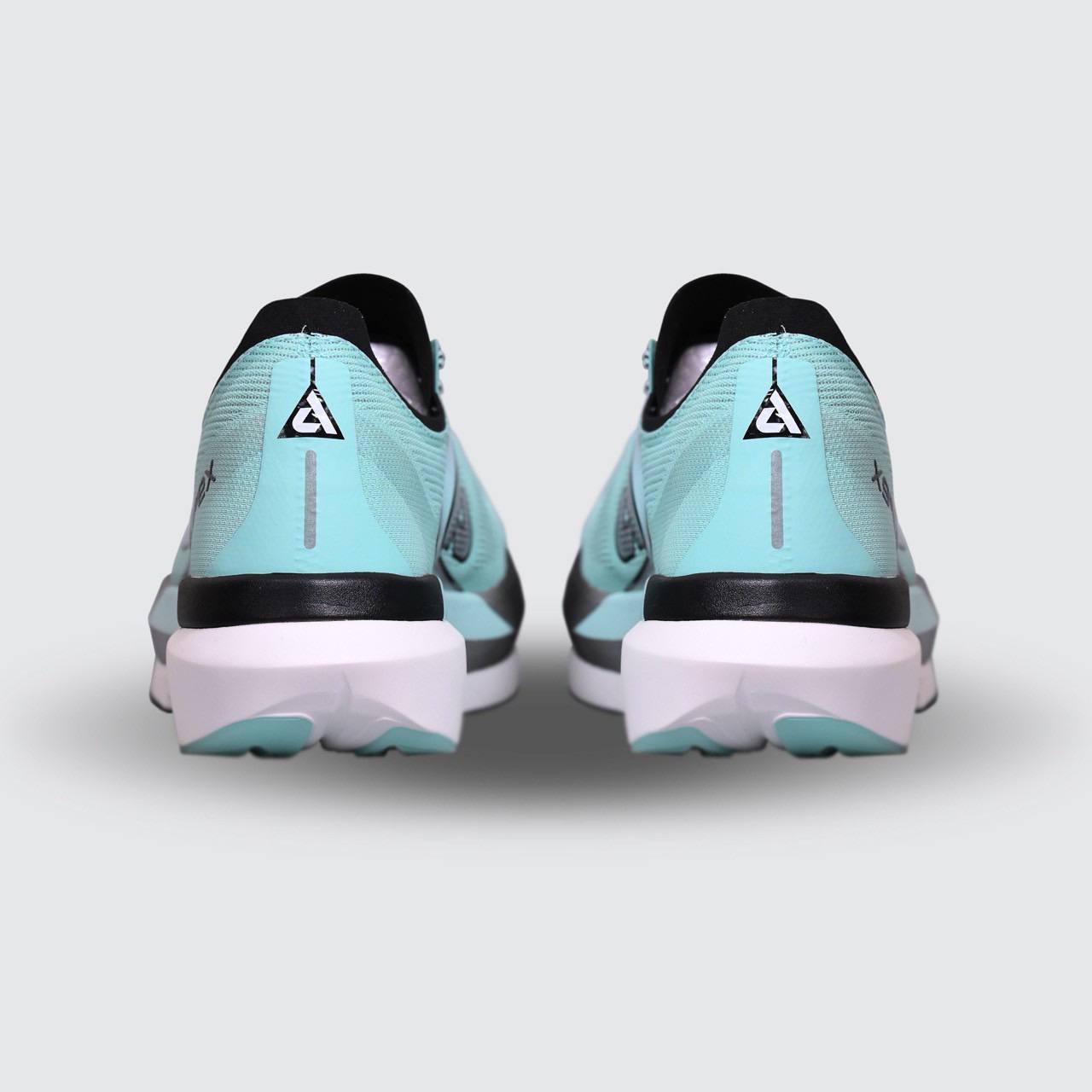 รองเท้าวิ่ง APEX SWIFT 2 PRO MINI GREEN / BLACK UNISEX