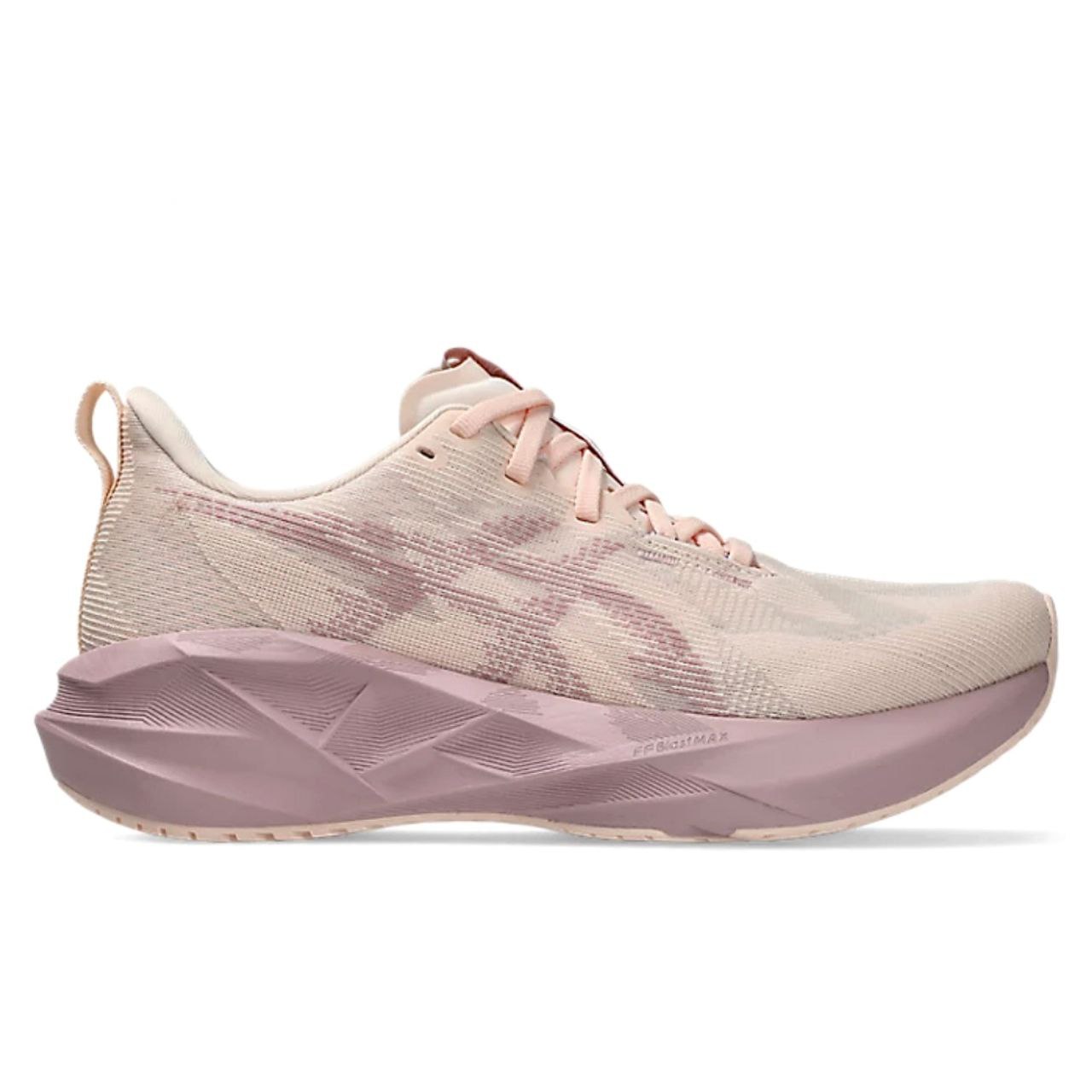 รองเท้าวิ่ง Asics Novablast 5 Women ผู้หญิง