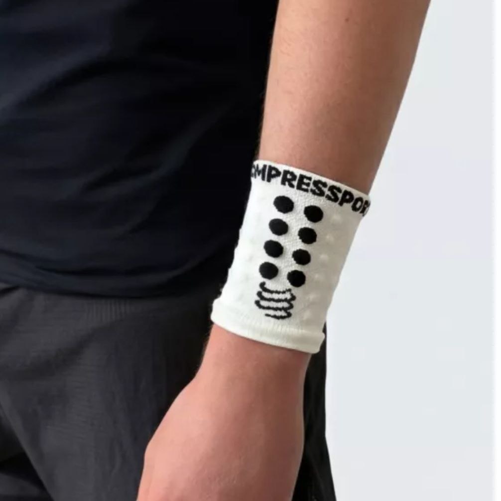 ผ้ารัดข้อมือซับเหงื่อ Compressport Racing Sweatband One size