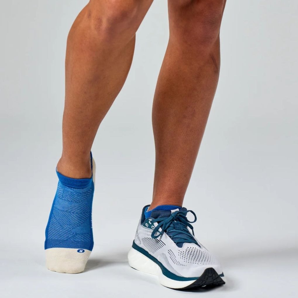 ถุงเท้า Feetures Elite Max Cushion No Show