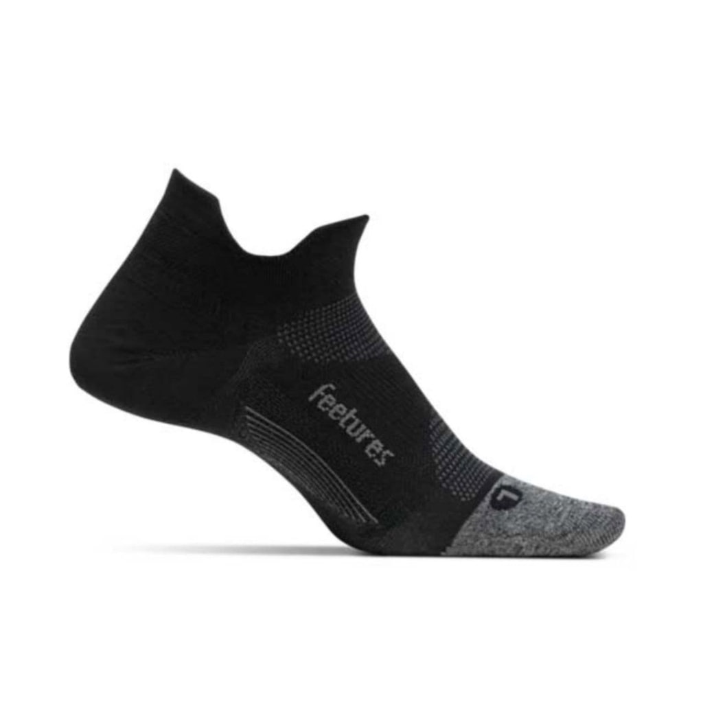ถุงเท้า Feetures Elite Light Cushion No Show Tab S24