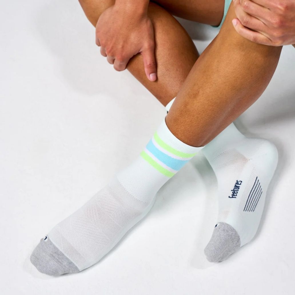 ถุงเท้า Feetures Elite Light Cushion Mini Crew