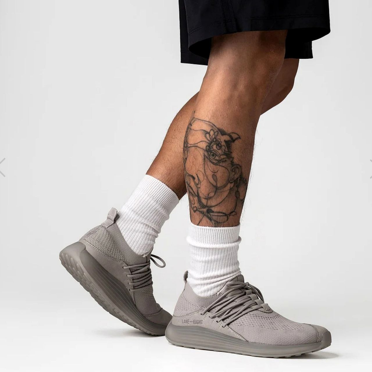 รองเท้าออกกำลังกาย LANE-EIGHT TRAINER AD1 MEN ผู้ชาย