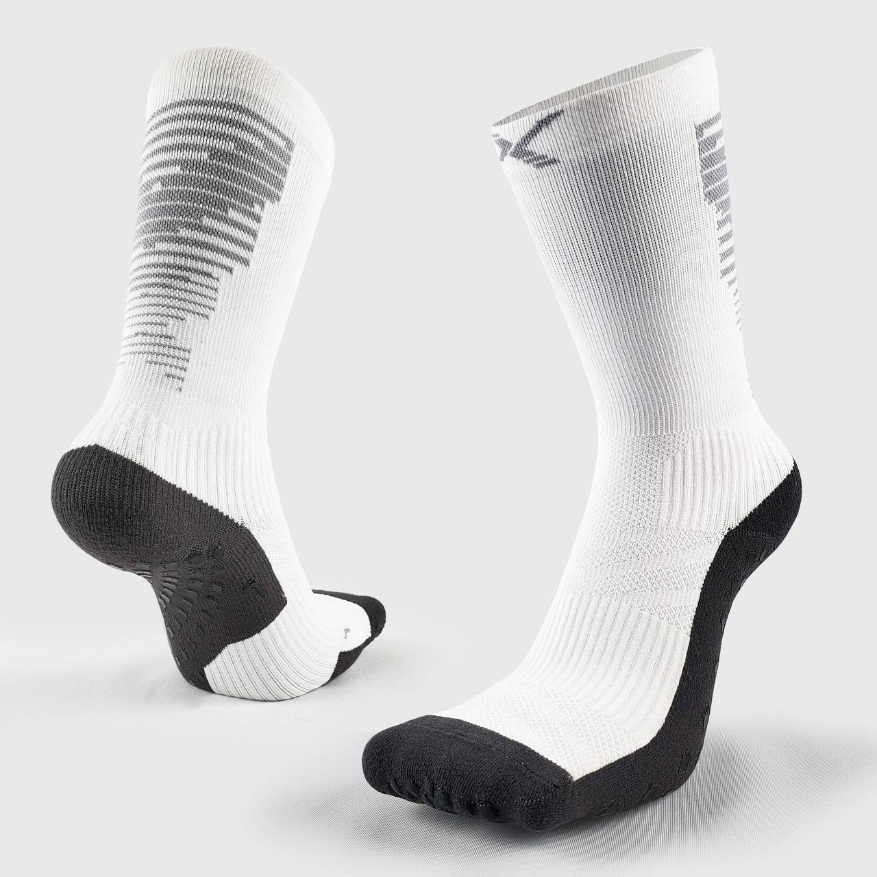 ถุงเท้ากันลื่น Xzelix Xplosive Grip Crew Socks