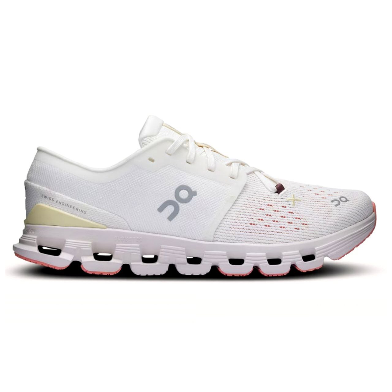 รองเท้าวิ่ง On Cloud X4 Women Ivory / Sand