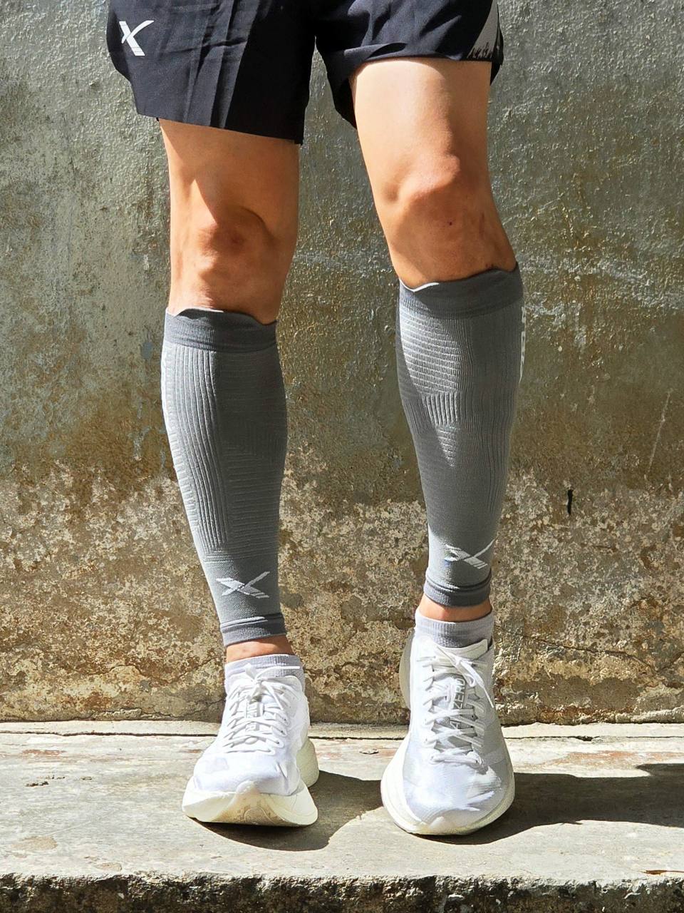 ปลอกขารัดน่อง Xzelix Rapix AIR+ Compression Calf Sleeves (A-000009)