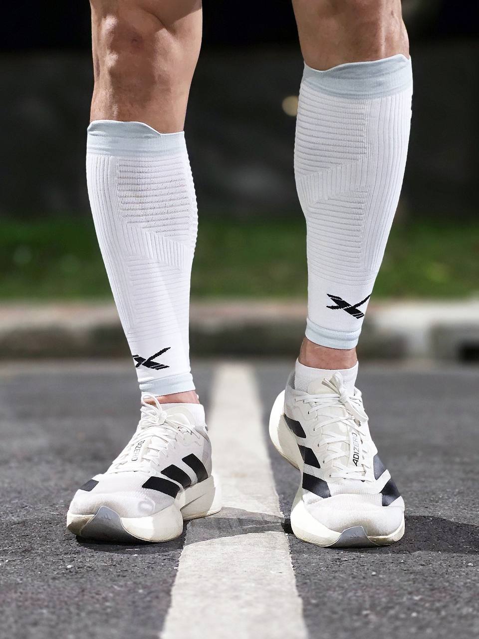 ปลอกขารัดน่อง Xzelix Rapix AIR+ Compression Calf Sleeves (A-000009)